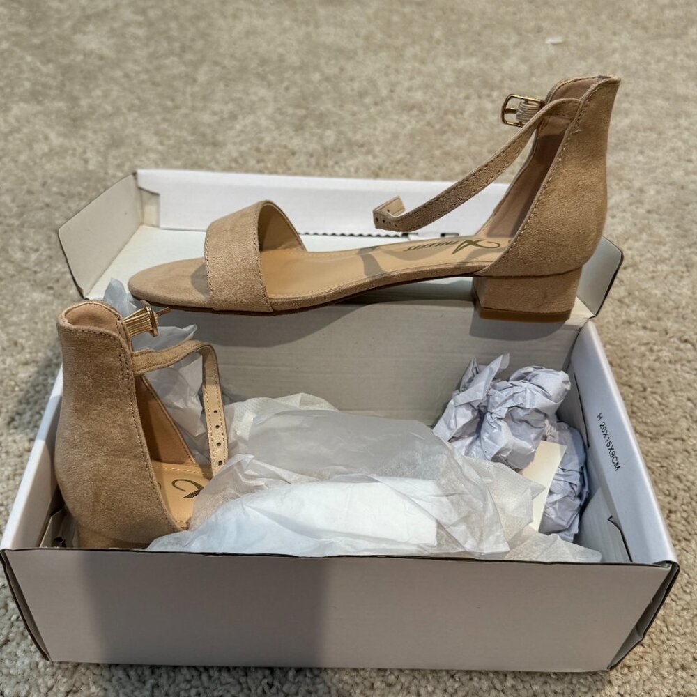 Athelfit Girls Sandals Open Toe Ankle Strap Low Heels Y3